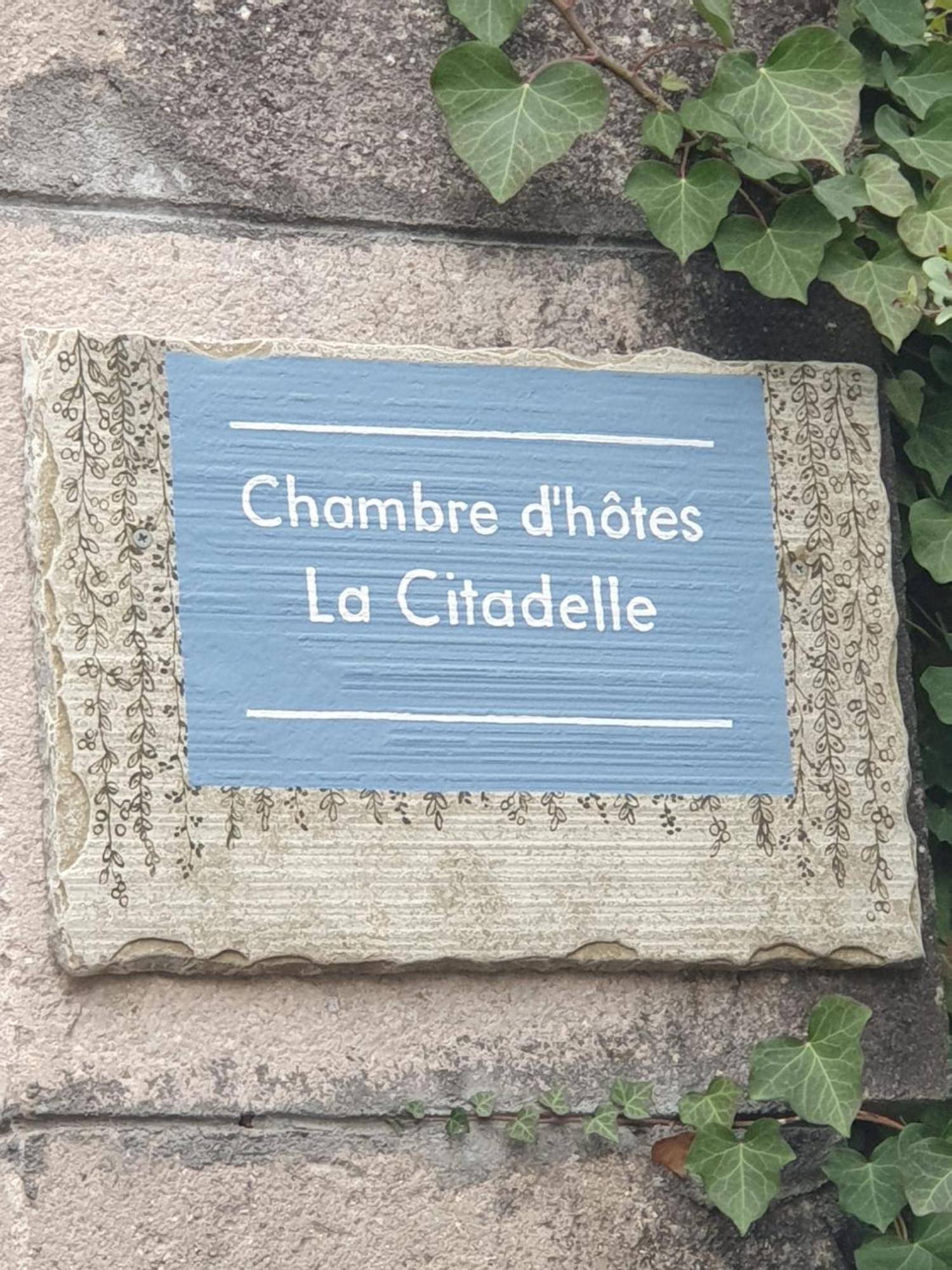 Lardier-et-Valenca Chambre D'Hotes La Citadelle מראה חיצוני תמונה